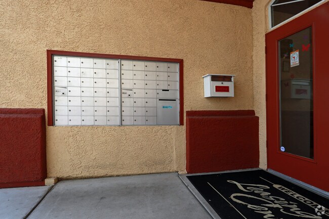 Photo - Sandstone Ridge Apartments