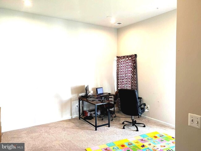 Photo - 9606 Julia Ln