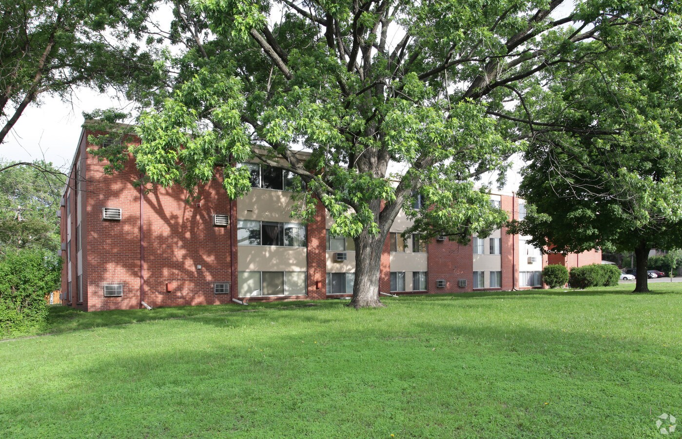 Photo - Pioneer Apartments