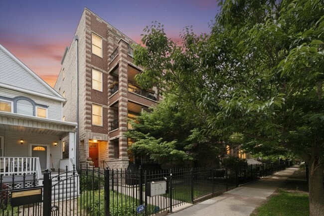 Photo - 5302 N Winthrop Ave