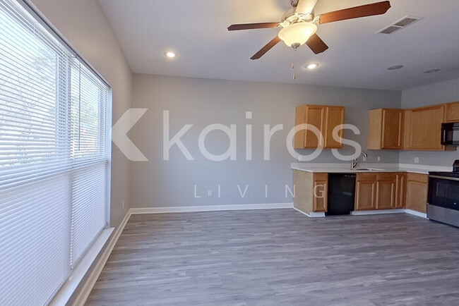 Photo - 10101 W 20th St