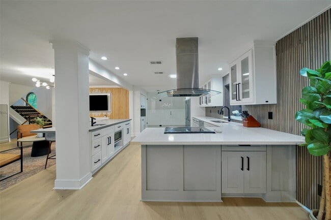 Photo - 140 S Timber Top Dr