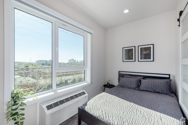 1BR, 1BA - 350SF - Bedroom