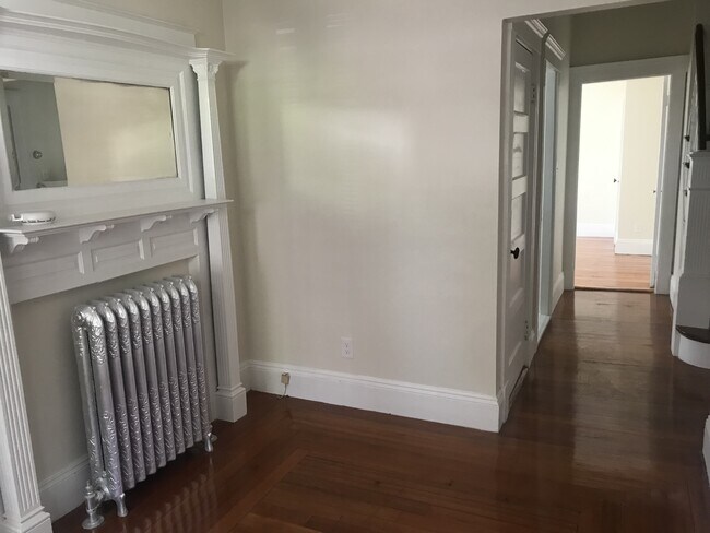 40 Cedar St