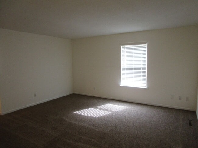 Photo - 2409-2411 Northampton Dr. Unit 2411 Northampton Dr.