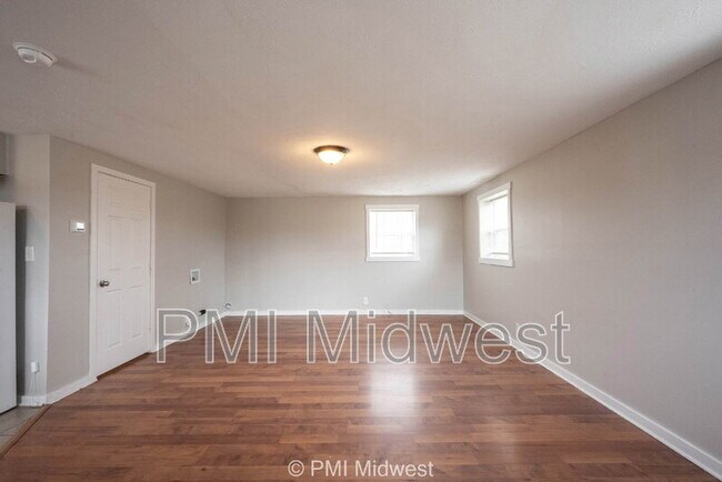 Photo - 3125 Clover Dr Unidad B