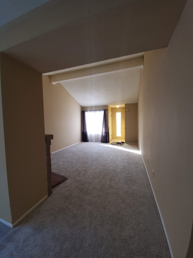 Photo - Roseville 2 Bedroom Duplex, New Carpet, Central Heat and Air, Large Fenced Yard