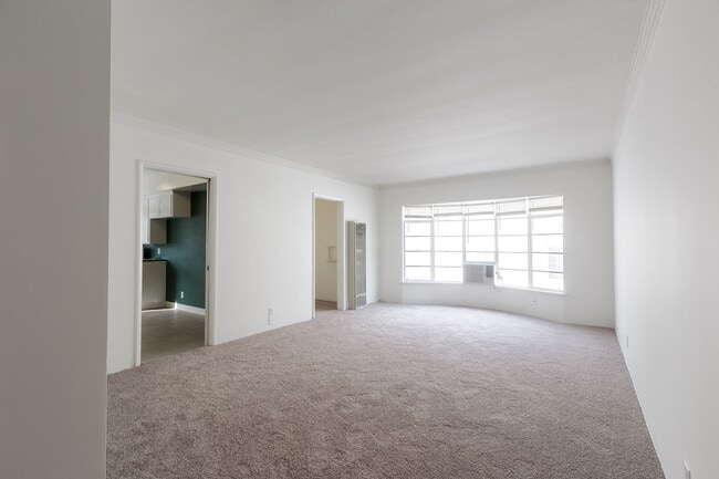 Photo - 4909 Coldwater Canyon Ave Unit 6