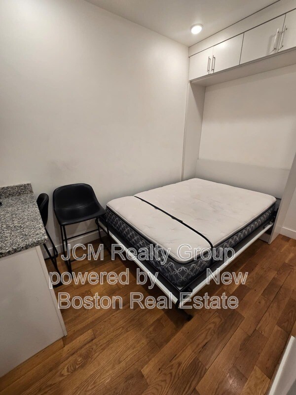 Photo - 21 Fifth Street Unit Studio U-3