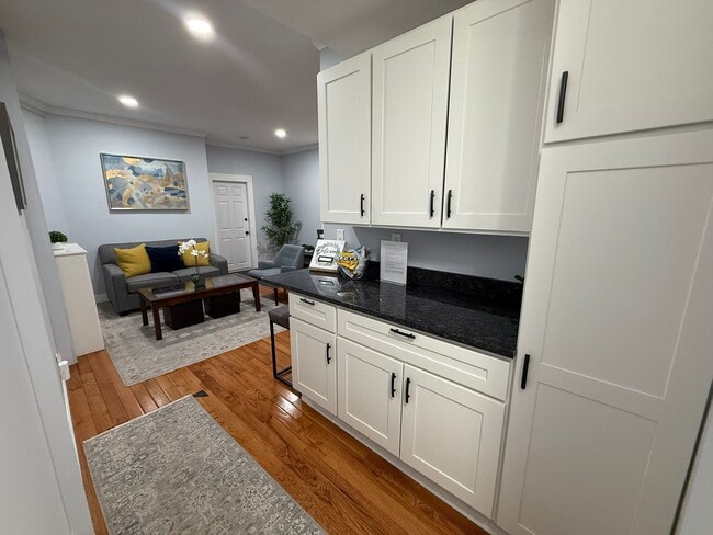 Photo - 32 Reedsdale St Unit 2