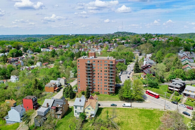 Photo - Steelworkers Tower