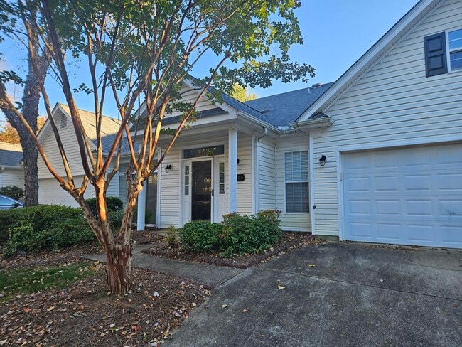 Photo - 6607 Earnhardt Dr