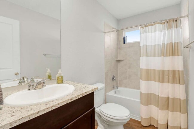 Photo - 15327 Shortwing