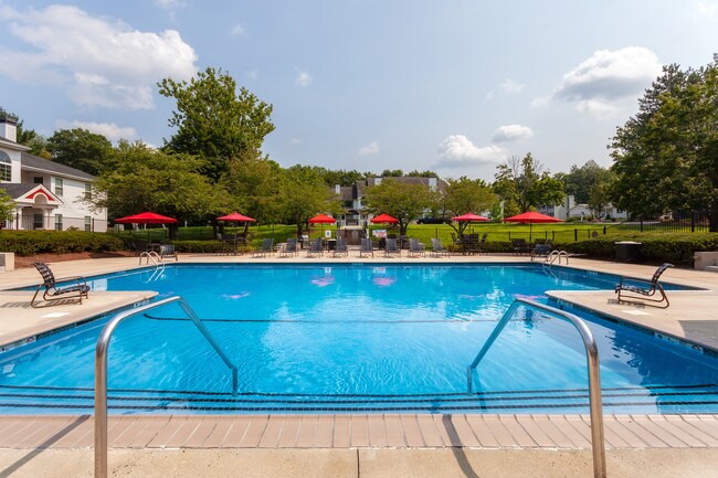 Piscina al aire libre estilo centro turístico - Town Place