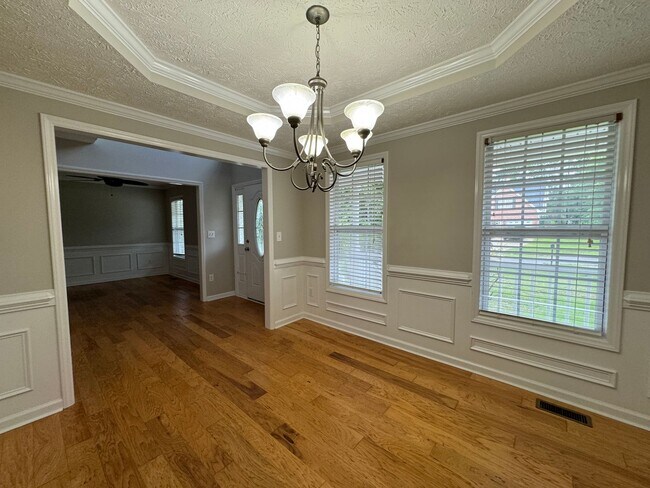 Photo - Spacious 4 Bed 2.5 Bath Home in Carolina Lakes