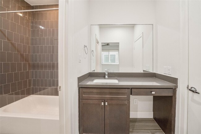Photo - 341 Eado Park Cir