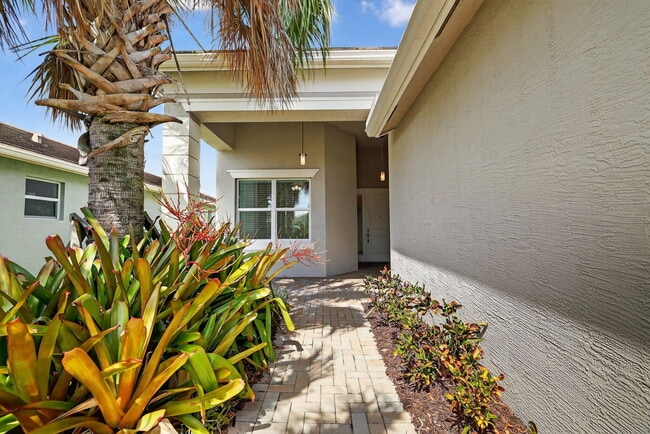 Photo - 11650 SW Moon River Way