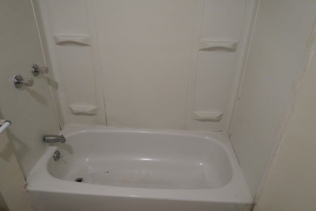 Photo - 412 North St