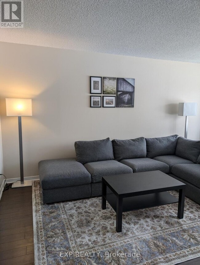 Photo - 225 Alvin Rd Unité 209