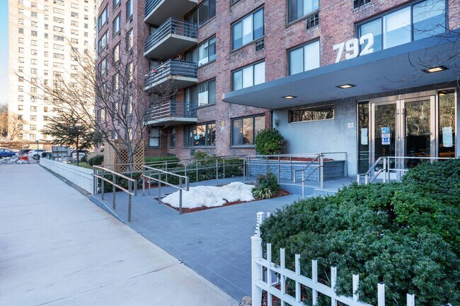 Photo - 792 Columbus Ave Apartment Unit 1R