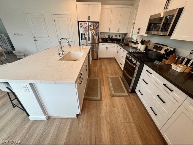 Photo - 724 Emerson Creek Ct