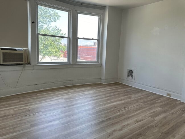 Photo - 5704 Darlington Rd