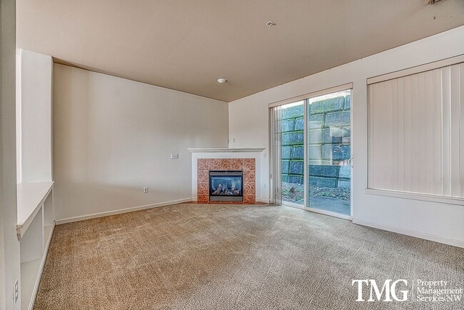 Photo - Low Maintenance, High Enjoyment in Salmon Creek!