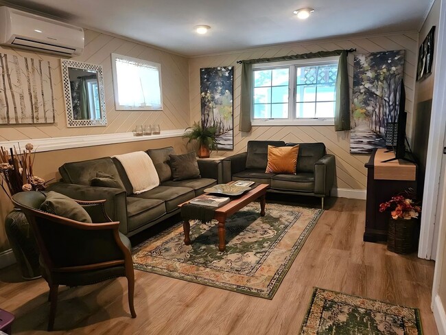 Photo - Charming 3bed 2bath Home in White Bear Lake!