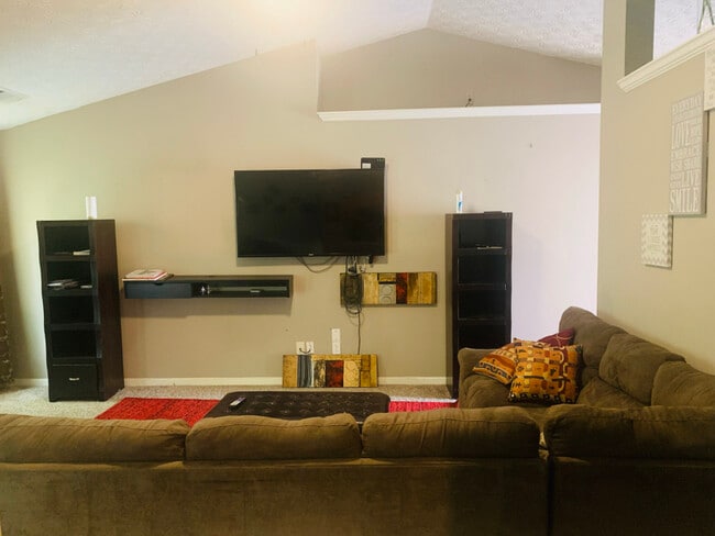 Photo - 180 Pebble Brooke Ct