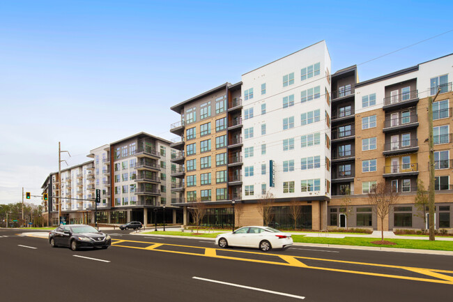 Main Exterior - BRYKS Upper Westside Apartments