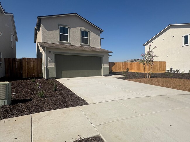 4007 N Sallee Ct