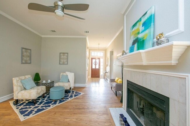 Photo - 13102 Villa Park Dr