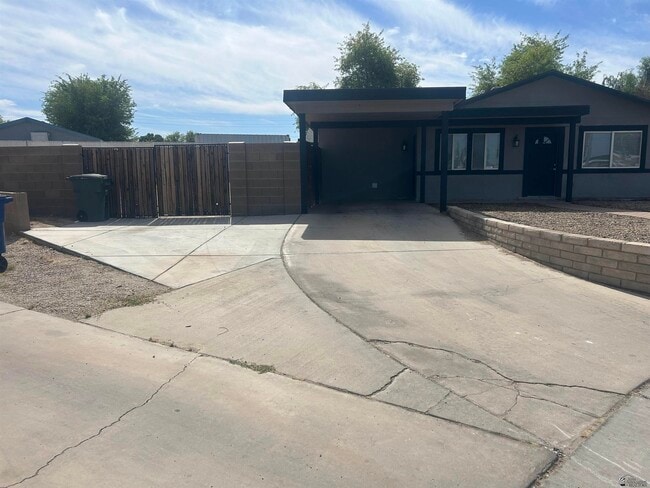 Photo - 1265 S 13th Ave