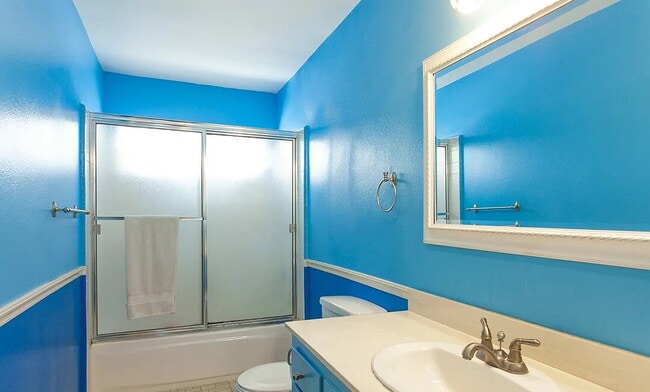 Photo - "Charming 1-Bedroom Retreat in the Heart of Encino – A Perfect Place to Call Home!"