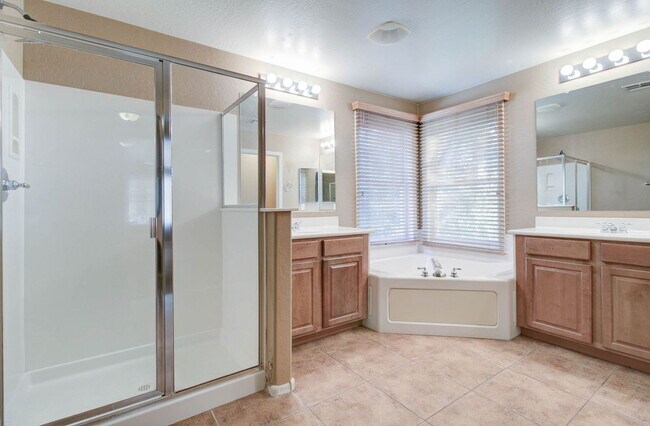 Photo - 15882 N 172nd Ln