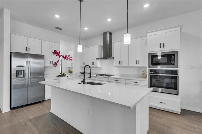 Photo - 5522 Lightning Whelk Ln