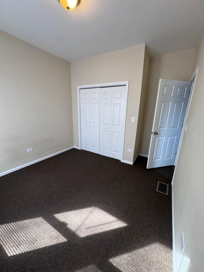 Photo - 1251 N Springfield Ave