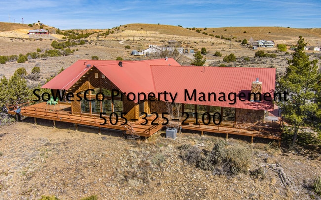 Photo - Beautifully Updated Spacious3 Bedroom Home on 12.5 Acres in Aztec