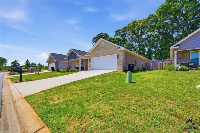 Photo - 103 Hawks Rdg Trce