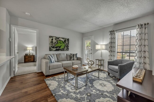Building Photo - Town Creek Rental