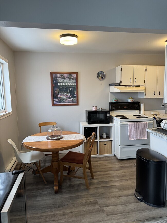 Photo - 546 Martha Ave Unité 24