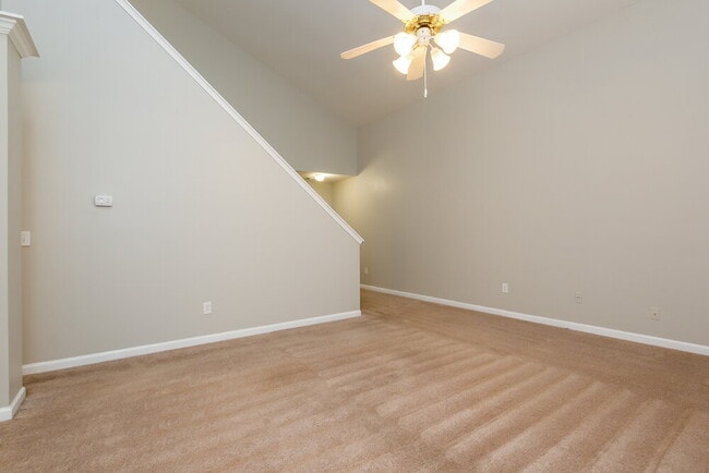 Photo - 3187 Liberty Commons Dr NW