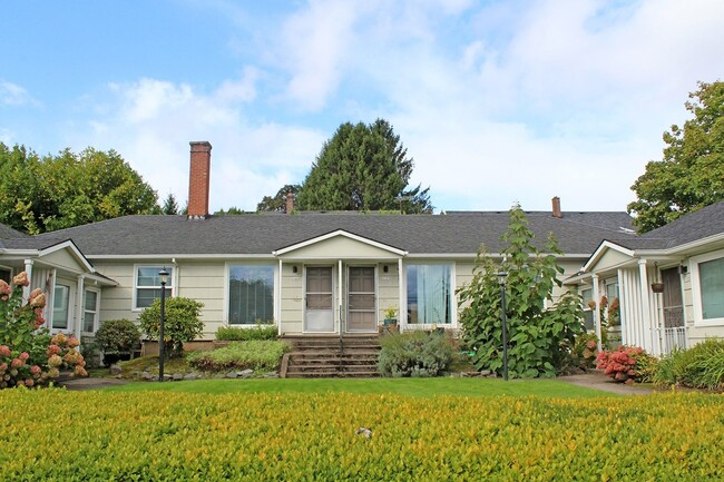 Building Photo - 5131-5147-5147 SE 17th Ave