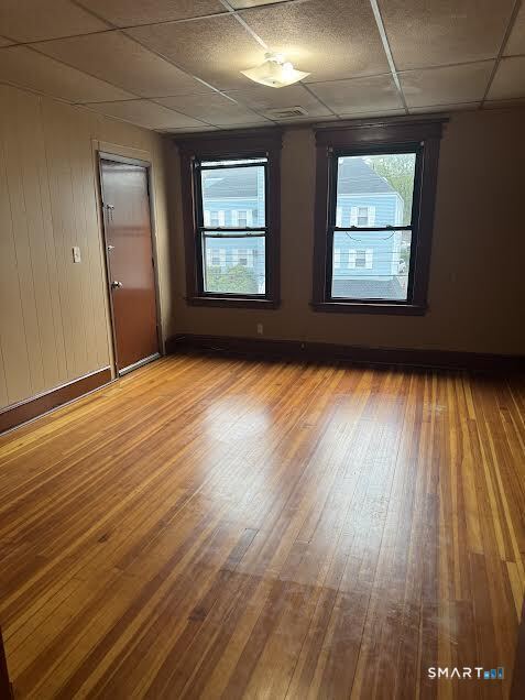 Photo - 1120 Baldwin St