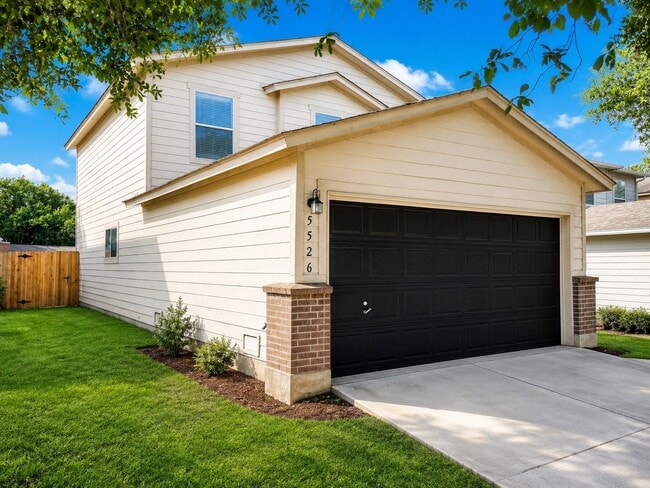 Photo - Spacious 3 Bed / 2.5 Bath in NEISD with Open Layout & 2-Car Garage – $1,795