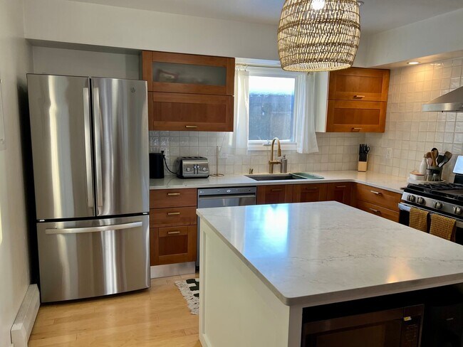 Photo - Available in July! Pet Friendly Fully Furn...