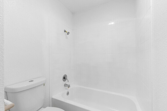 Photo - 7200 W T C Jester Blvd Unidad 1701