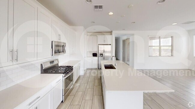 Building Photo - 2208 E Citadel Dr Rental