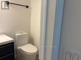 Photo - 250 A Berkeley St