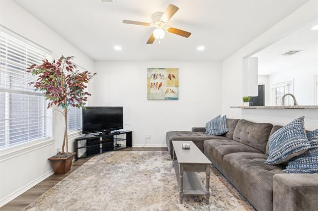 Photo - 1301 Florence St